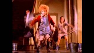 quotIts a hard knock lifequot ORIGINAL Annie 1982 [upl. by Micro]