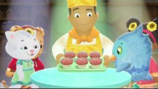 Neighbor Day on DANIEL TIGERS NEIGHBORHOOD PBS KIDS Monday Sept 2 2013 [upl. by Nauqel]