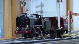 Tinplate Trains in O Scale and Tin Plate Toys by Marklin [upl. by Ozkum203]