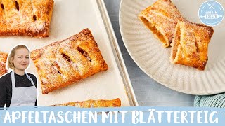 Apfeltaschen mit Blätterteig 🍎  Omas Original Rezept  Einfach Backen [upl. by Barr827]