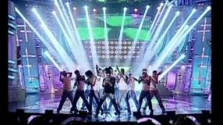 Gultecom  Shahid Kapoor Dance At Superstars Ka Jalwa [upl. by Kantor302]