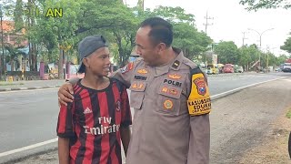 YATIM PIATU TERLANT4R APA DEPRE51 DIJALANAN NEKAT PULANG JALAN KAKI DIAJAK PULANG PAK PURNOMO [upl. by Enelyam541]