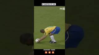 Roberto Carlos 💥 World Record kick football ronaldo9soccerskills goals robertocarlos shorts [upl. by Iat939]