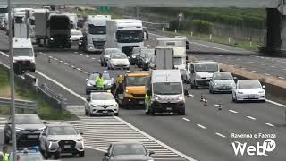 Grave incidente in autostrada motociclista trasportato al Bufalini [upl. by Neron739]