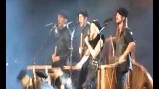 Madonna canta en euskera con Kalakan [upl. by Zweig]