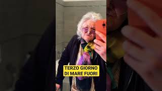 GLI EFFETTI DI MARE FUORI SU MIA NONNA 😅  PARODIA  iPantellas [upl. by Ahtnamas]