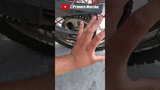 Asi Puedes Tensar la Cadena de tu Moto [upl. by Broderic575]