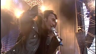 Arnel Pineda with Journey • Kobetasonik 2009 [upl. by Ahtaga]