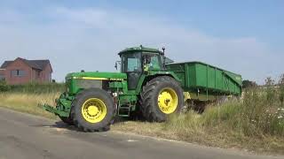 John Deere 950 en John Deere 4955 met Record kipper [upl. by Eneleahs]