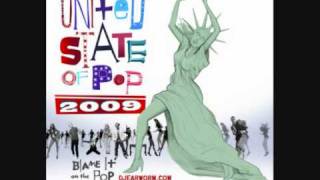 DJ Earworm  United State Of Pop 2009 [upl. by Goldshlag]