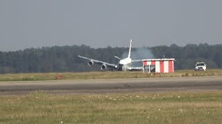 Very Bumpy Landing Of RC135U Combat Sent at RAF Mildenhall from Sept 7th [upl. by Assirehc]