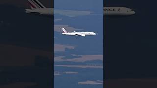 Parallel landing at Paris CDG Airport 🇫🇷 with Air France Boeing 777 [upl. by Higley]