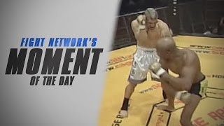 Moment of the Day Anderson Silvas Reverse Upward Elbow KO at Cage Rage 16 [upl. by Eceryt]