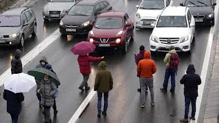 Protestos contra extração de lítio na Sérvia [upl. by Solly]