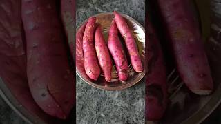 Roasted sweet potato on tawa 🍠 शकरकंद sweetpotato roasted cooking shortsvideo recipe [upl. by Anujra]