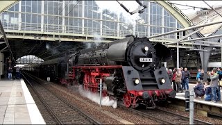 Dampflok 01 15196 in Berlin Ostbahnhof mit ReichsbahnSchnellzug  08042017  4K [upl. by Hubsher]