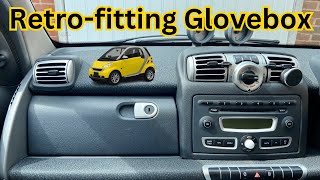 Retrofitting Glovebox  Smart Fortwo 451 Passion 84 BHP 2008 [upl. by Elbart]