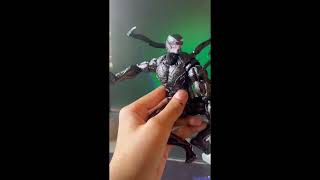 posing shf venombootlegvenomshfbootlegactionfiguresposing [upl. by Earaj64]