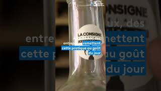 Les bouteilles en verre consignées font leur grand retour [upl. by Milon]