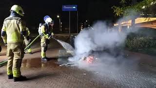 Ondergrondse container beschadigd door brandstichting in Drachten [upl. by Ilagam]