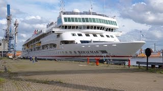 4K  Cruise Ship BRAEMAR visits Bremen [upl. by Etnasa]