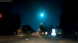 Florida meteor burns brilliant bluegreen in the night sky [upl. by Odella]