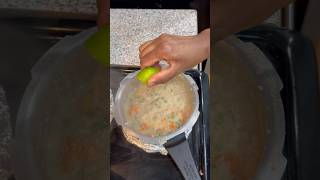 One pot gravy Dec 9 shortvideo youtubeshorts subscribe minivlog cooking [upl. by Webster]