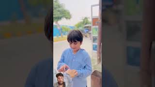 Gomo ke liye golgappe free 😂🤣 comedy razikaabaan [upl. by Namlak]