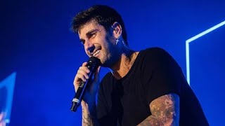 Melendi pone fin a su gira ‘20 años sin noticias’ para iniciar una nueva etapa [upl. by Viguerie]