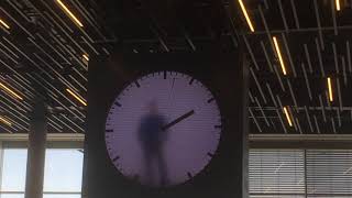 Human clock at Amsterdam Schiphol Airport [upl. by Zeni]