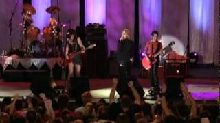 GoGos  I Wanna Be Sedated Live in Central Park 01 [upl. by Ringo]