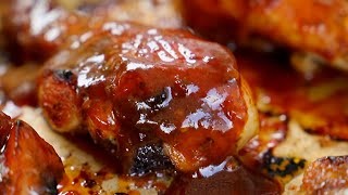 HOW TO MAKE BBQ CHICKEN IN THE OVEN [upl. by Drawets]