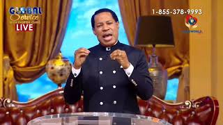 Pastor Chris Oyakhilome Stops And Warns Gospel Singers From Ministering Outside The Church [upl. by Thompson]