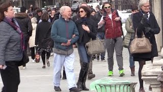 Teri Hatcher and friends visit Notre Dame de Paris [upl. by Gleeson]