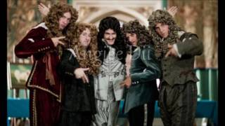 Horrible Histories  Charles II King of Bling song Audio  Español Latino [upl. by Nosecyrb]