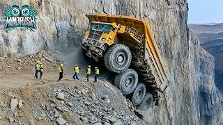 Dangerous Idiots Fastest Truck amp Heavy Equipment Fails  Extreme Idiots at Work 4 [upl. by Jermain]