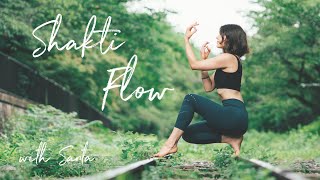 shakti flow ☾ 20min sensuous feminine yoga ☾ withsanta [upl. by Rma]