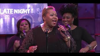 Joany Muskiet zingt het schitterende Oh Lord Stand By Me  RTL LATE NIGHT [upl. by Osborn]