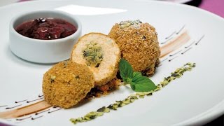 KürbiskernTopfenknödel Rezepte Rockerin 2016  Angelika Edelsbrunner [upl. by Enomas]