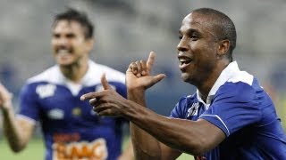 Cruzeiro 4 x 0 Portuguesa  Narração Sensacional Osvaldo Reis Rádio Globo MG 02102013 [upl. by Nivag273]