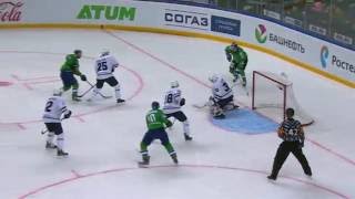 Ben Scrivens huge glove save on Evgeny Bodrov [upl. by Roxy572]