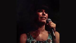 Elis Regina  Mulheres De Atenas Ao Vivo [upl. by Karel597]