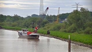 Baggerschiff quotBarMelusquot bei Papenburg  Clamshell dredger quotBarMelusquot [upl. by Ilka2]