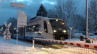 Bayerische Oberlandbahn an verschiedenen BÜs im Oberland [upl. by Hermia156]