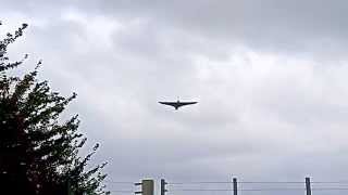 The Vulcan Bomber Howl 200 feet up [upl. by Naggem]