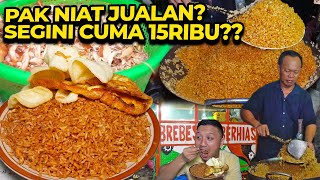 YANG MAKAN BISA 2 ORANG NASI GORENG PORSI TERBANYAK CUMA 15RIBU [upl. by Uriah]