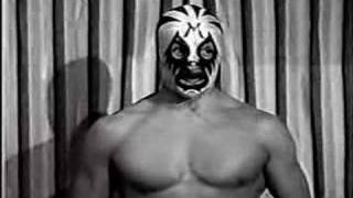 Mil Mascaras Discotheque Lucha [upl. by Annehs]