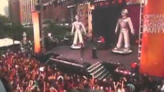 Black Eyed Peas Meet me Halfway LIVE at Oprahs 24th season kickoff party [upl. by Thedric583]