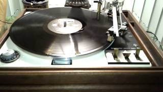 Garrard zero 100 turntable [upl. by Tinya]