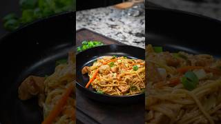 Easy Chicken Chow Mein 🍜 Full recipe on my site QuickMeals chickenchowmeinrecipe [upl. by Mitinger]